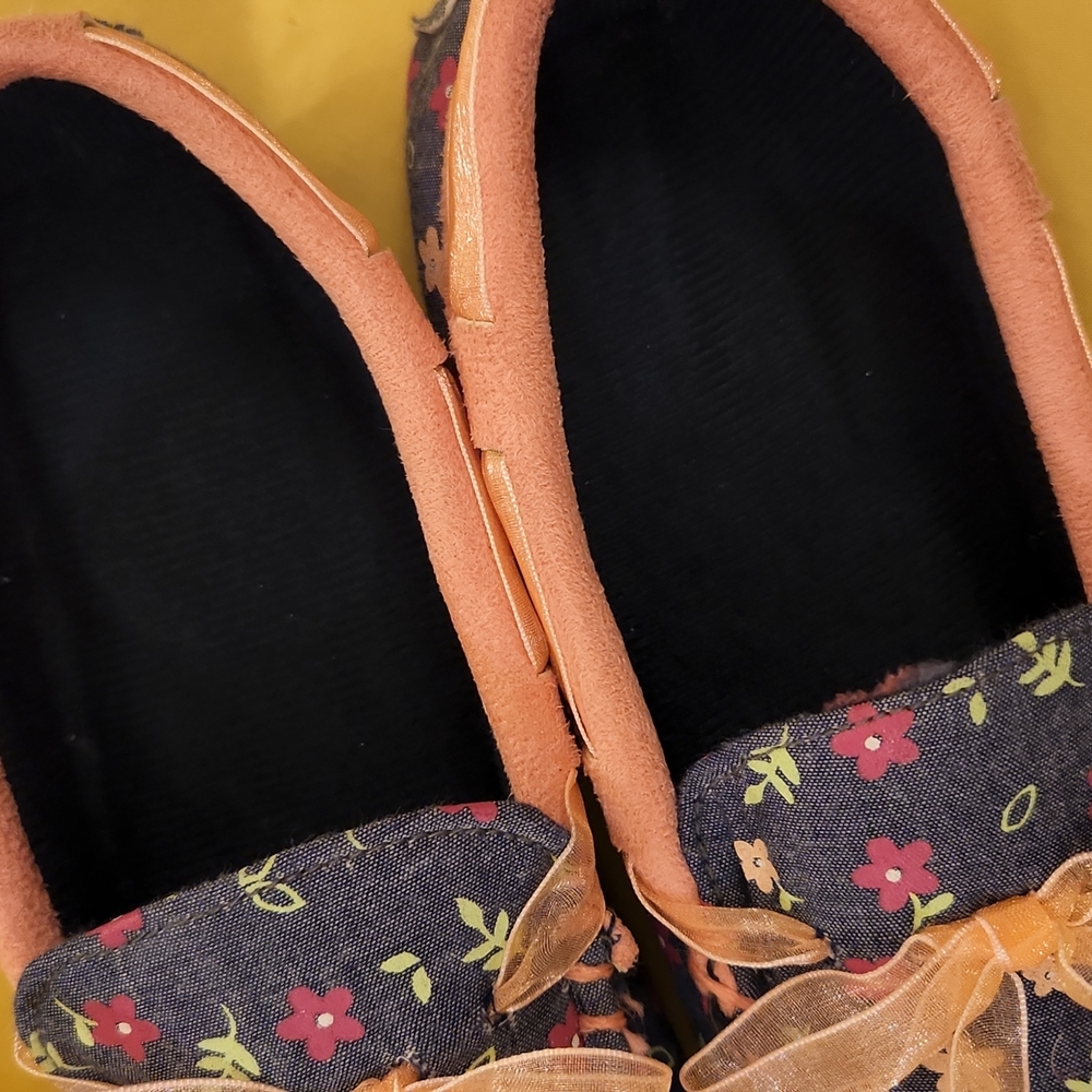 Pretty slippers - Picture 3 of 6